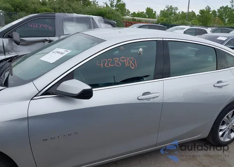 2021 Chevrolet Malibu Fwd Lt из США, поврежденный, VIN 1G1ZD5ST8MF006060